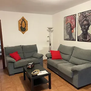 Apartamento Rostros, La Santa